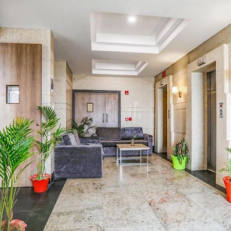 Collection O Limewood Stay Γκουργκάον Εξωτερικό φωτογραφία