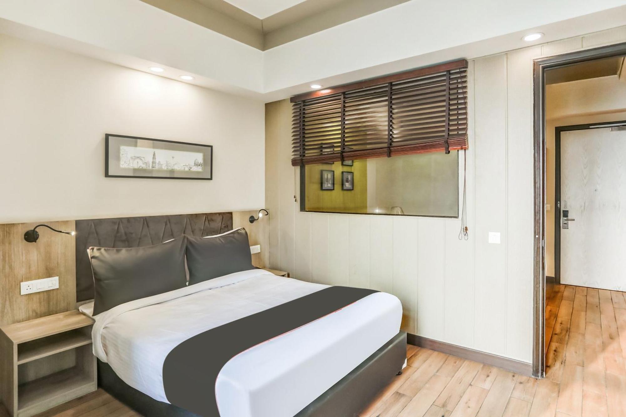 Collection O Limewood Stay Γκουργκάον Εξωτερικό φωτογραφία