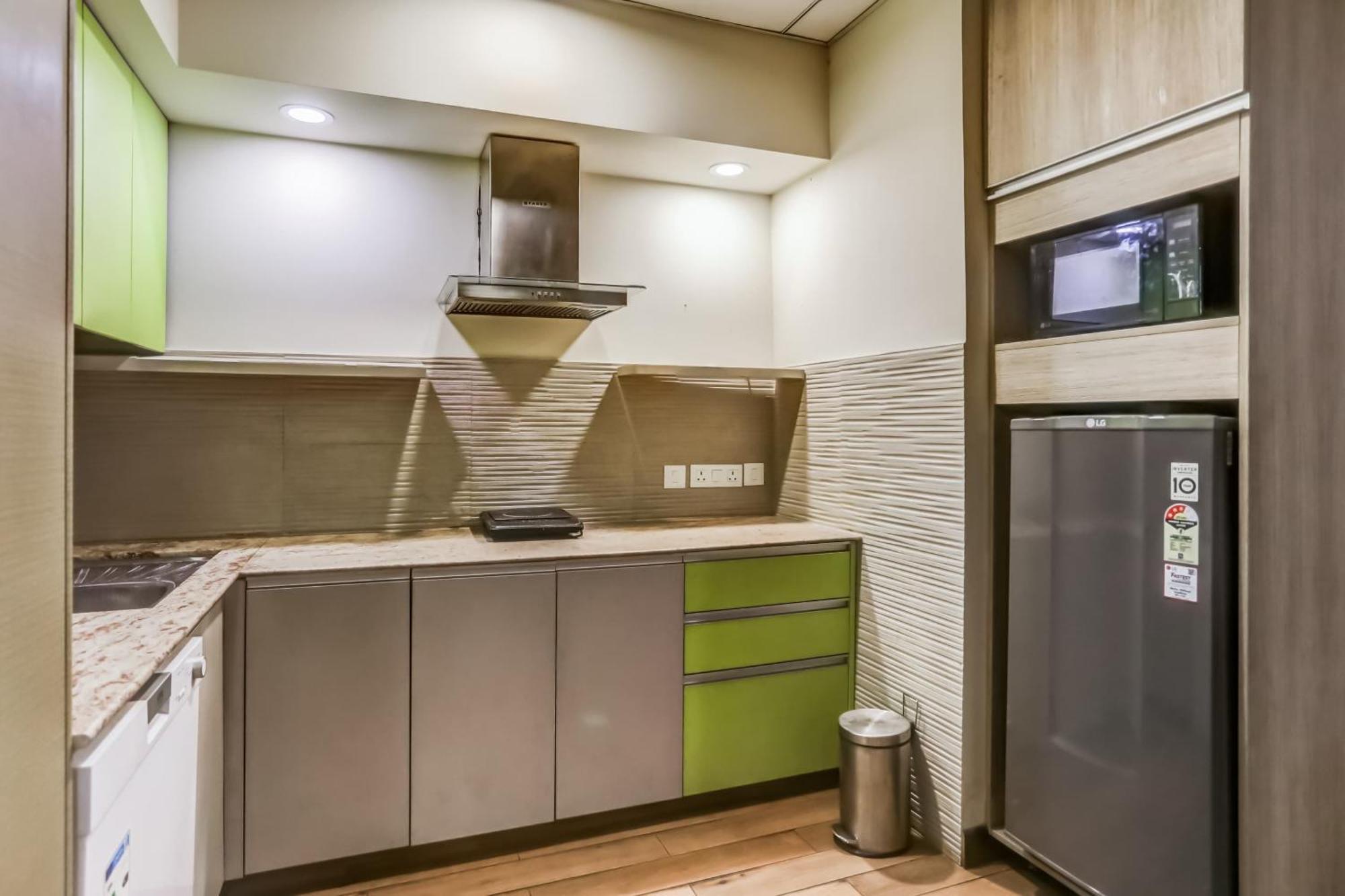 Collection O Limewood Stay Γκουργκάον Εξωτερικό φωτογραφία